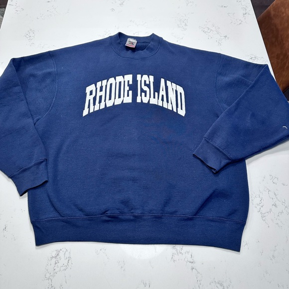 Fruit of the Loom Other - Rhode Island Fruit of the Loom Heavyweight crewneck
